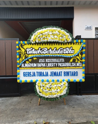 Papan Bunga Duka di Darul Kamal